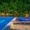 Villa Acqua, a luxury villa with private pool, 10 mins drive from the beach - Marantochori