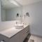 2BR & 2BA Oasis at Beachwalk - شاطئ هالانديل