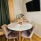 NĀVA PLACE Alpine Apartment in Kaprun - Peaceful Location, Near Glacier & WiFi