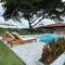 Casa campestre exclusiva con piscina y jacuzzi