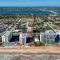 Seaside Serenity-Pool Fire pit Beachfront Massive Ocean Deck - Ormond Beach