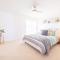 8 Ocean Avenue - Pet Friendly, Wi-Fi, views and Aircon