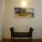 Colombo City 3 Bedroom Apartment with Pool Gym & Workdesk