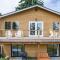 Camano Vista Paradise by AvantStay Private Beach