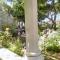 Charming apartment with sea view in Sumartin - 27 sqm
