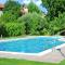 Comfortable house with mountain view and shared pool