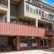 Cimarron Lodge 50 by AvantStay Ski-InSki-Out Property in Complex w Two Hot Tubs