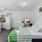 Studio Apartment Sekula - 希贝尼克