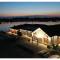 Willows Cosy Hideaway on 7 Lakes - Crowle