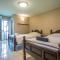 Malis Room