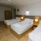 Pyramids Express View Hotel - Kairo