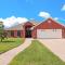 Spacious & Central Pool Home By McAuliffe Park - Мак-Аллен