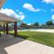 Spacious & Central Pool Home By McAuliffe Park - Мак-Аллен