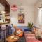 An House - 2BR Fusion Indigo - 5' to Ho Guom with Projector & Washer - Hanoi