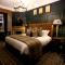 Abbotsford Hotel
