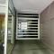 Departamento con cochera zona Guemes