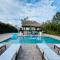Sarasota Paradise Heated Pool Home Near IMG & Siesta Key Beach