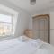 Charming 4BD Home 6 mins from Nine Elms Station - 伦敦