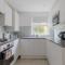 Charming 4BD Home 6 mins from Nine Elms Station - 伦敦