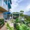 ONYX-- A Gem at DEE'S PEARL - Carriacou
