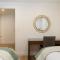 Novelle Chalet - Renovated, Chic Contemporary Home on Gore Creek with Hot Tub - فيل