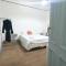 Hostal 2