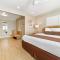 Best Western Plus Cabrillo Garden Inn