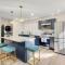 Chic home with king bed in Raleigh - رالي