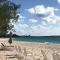 3Bed Oceanview with Pool on Seven Mile Beach - Seven Mile Beach