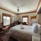 Queen's View Bed and Breakfast - Bayfield