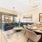 2BR with Mini-Golf in DT Dubai with Partial Burj Khalifa View - Dubaj