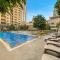 2BR with Mini-Golf in DT Dubai with Partial Burj Khalifa View - Dubaj