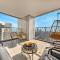 New Luxurious 4BR with Burj Khalifa & Dubai Fountain View Near DIFC - Dubaj