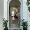2 Riverside Oaks