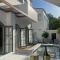 2 Riverside Oaks
