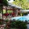 Sea View Lodge