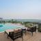 ELIVAAS 1 BHK with Rooftop Pool - Kamerios Verano - Goa