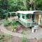 Jungle Bus, 5 min drive to PlayaLinda, 15 to Dominical, Wifi Starlink - Quepos