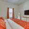 Walkable Downtown LaBelle Apt with Private Balcony! - La Belle