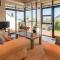 Modern home near Noordhoek - Le Cap
