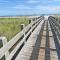 LAG902 Laguna Keys Oceanfront 4BR/3B Condo in Cherry Grove - Myrtle Beach
