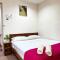 Town Inn Hotel - Rainforest