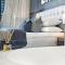 Classy BEACH Stay at Oracle 20909