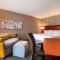Courtyard by Marriott Champaign