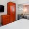Courtyard by Marriott Dallas Arlington South - Arlington