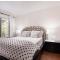 Perfect Inside Downtown Aspen Location! Romantic 1300 ft, 4 Blocks or 396 m, to AJAX or Aspen Mountain - Aspen