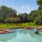 Nice Home In Heinkenszand With Wifi