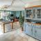 Cozy Home In Makkum With Kitchen - 玛库姆