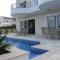 Coral Blue Bay Villa