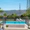 Stunning Home In Srinjine With Wifi - Srinjine